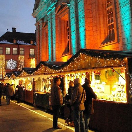 Le Romantique Montbéliard Eksteriør bilde